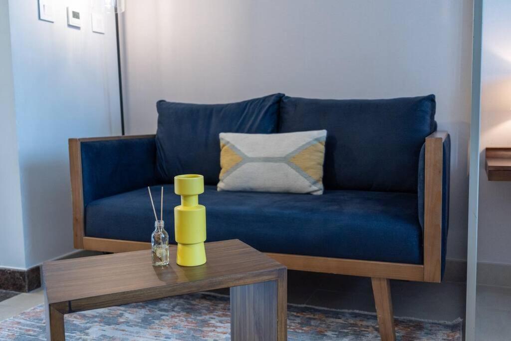 Cozy Studio In Sparkle Tower Jbr By Suiteable Dubai Luaran gambar