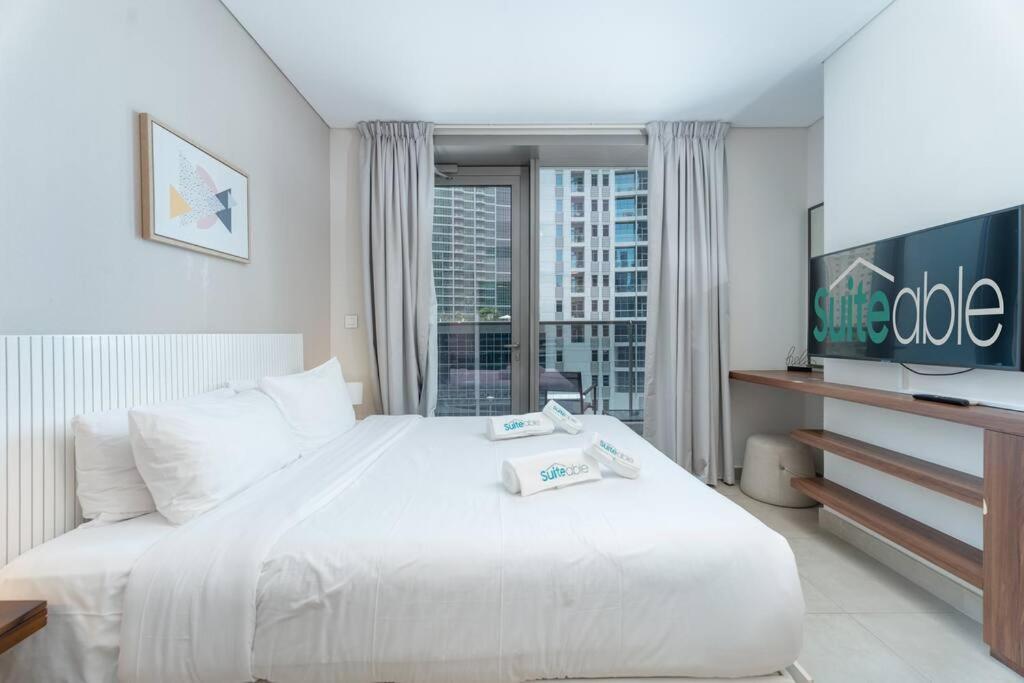 Cozy Studio In Sparkle Tower Jbr By Suiteable Dubai Luaran gambar