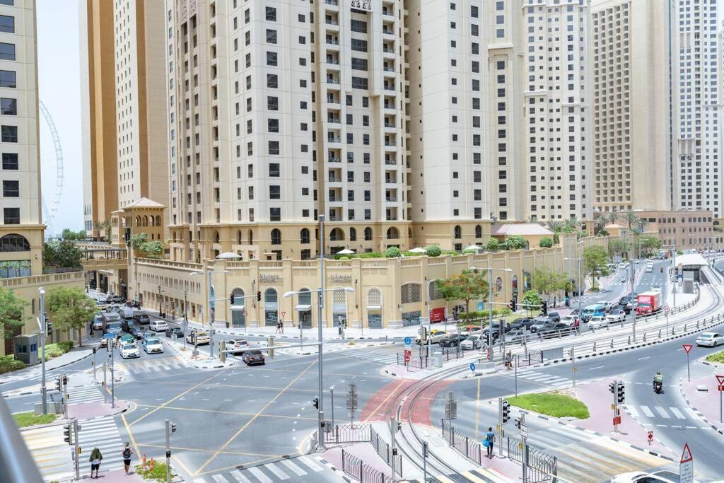 Cozy Studio In Sparkle Tower Jbr By Suiteable Dubai Luaran gambar